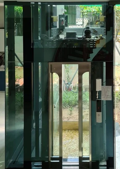 THANG MÁY TẢI KHÁCH AP105